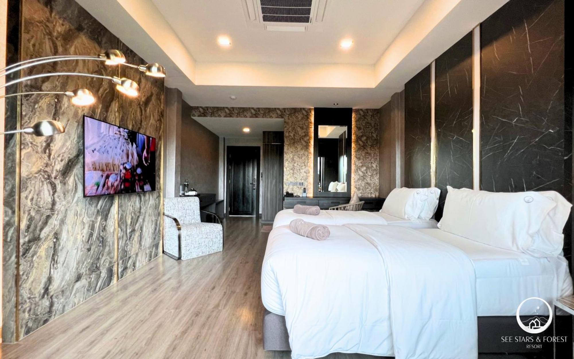 See Stars & Forest Resort Amphoe Sawang Daen Din Exterior photo