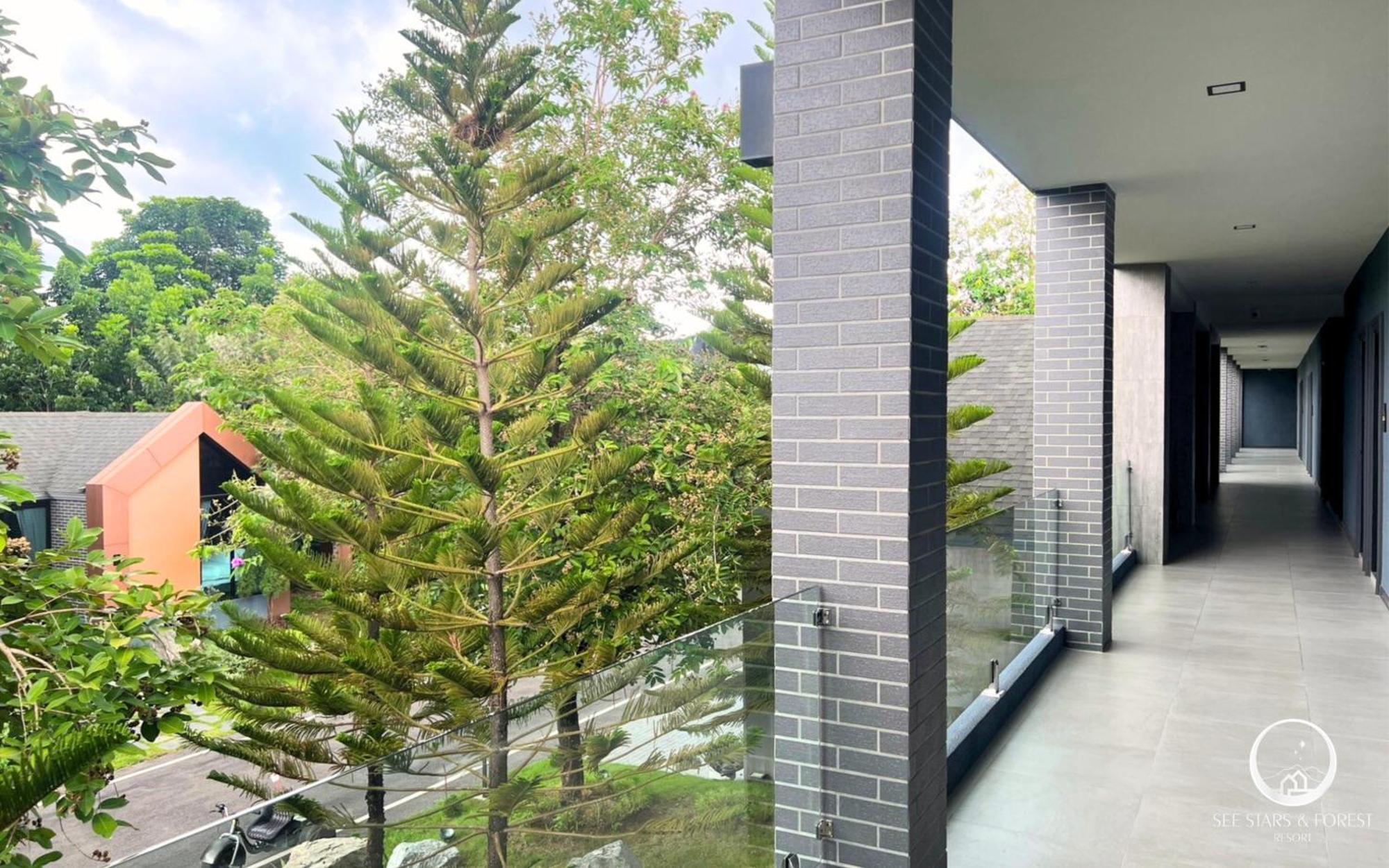 See Stars & Forest Resort Amphoe Sawang Daen Din Exterior photo